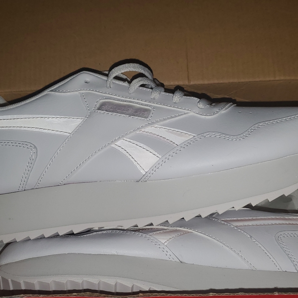 Women's Reebok Porcela